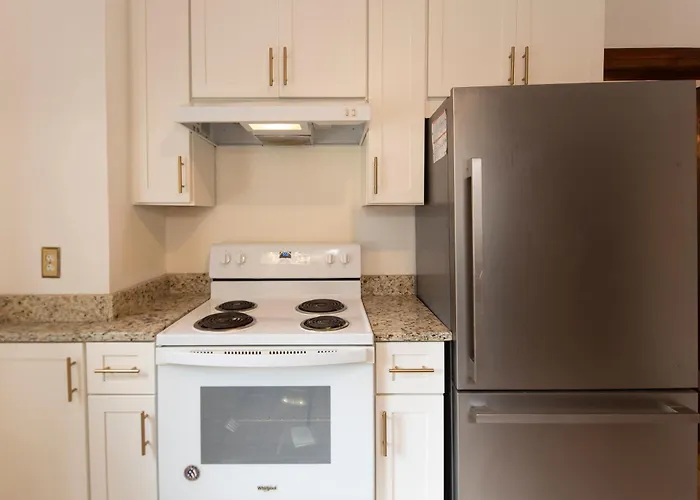 5 Bedroom Downtown Savannah Ga